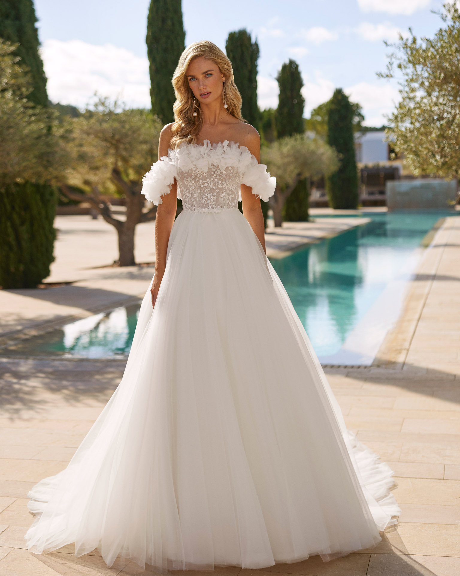 1N48 SLOANE ADRIANA ALIER 3